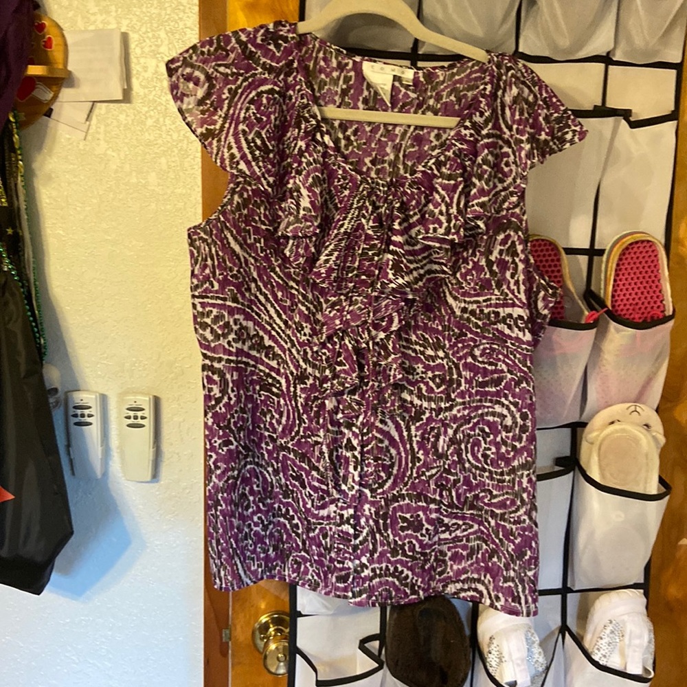 Light weight sleeveless blouse